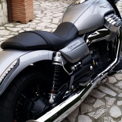  Moto Guzzi California 1400 Custom